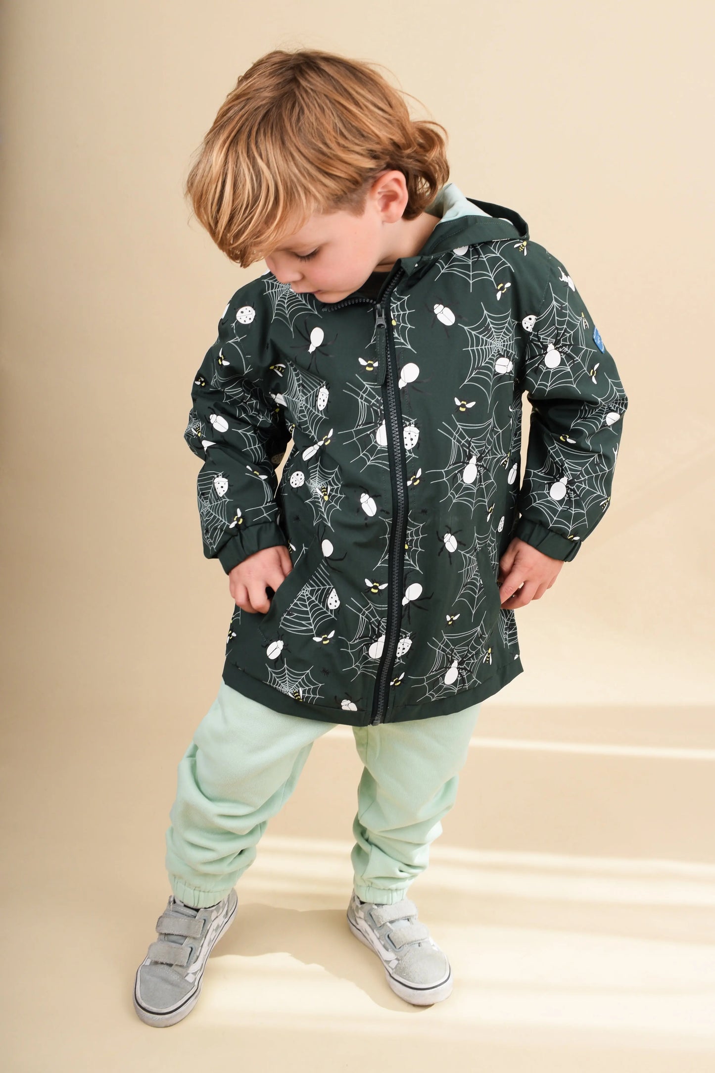 Bugs Colour Changing Raincoat Hollyandbeauu