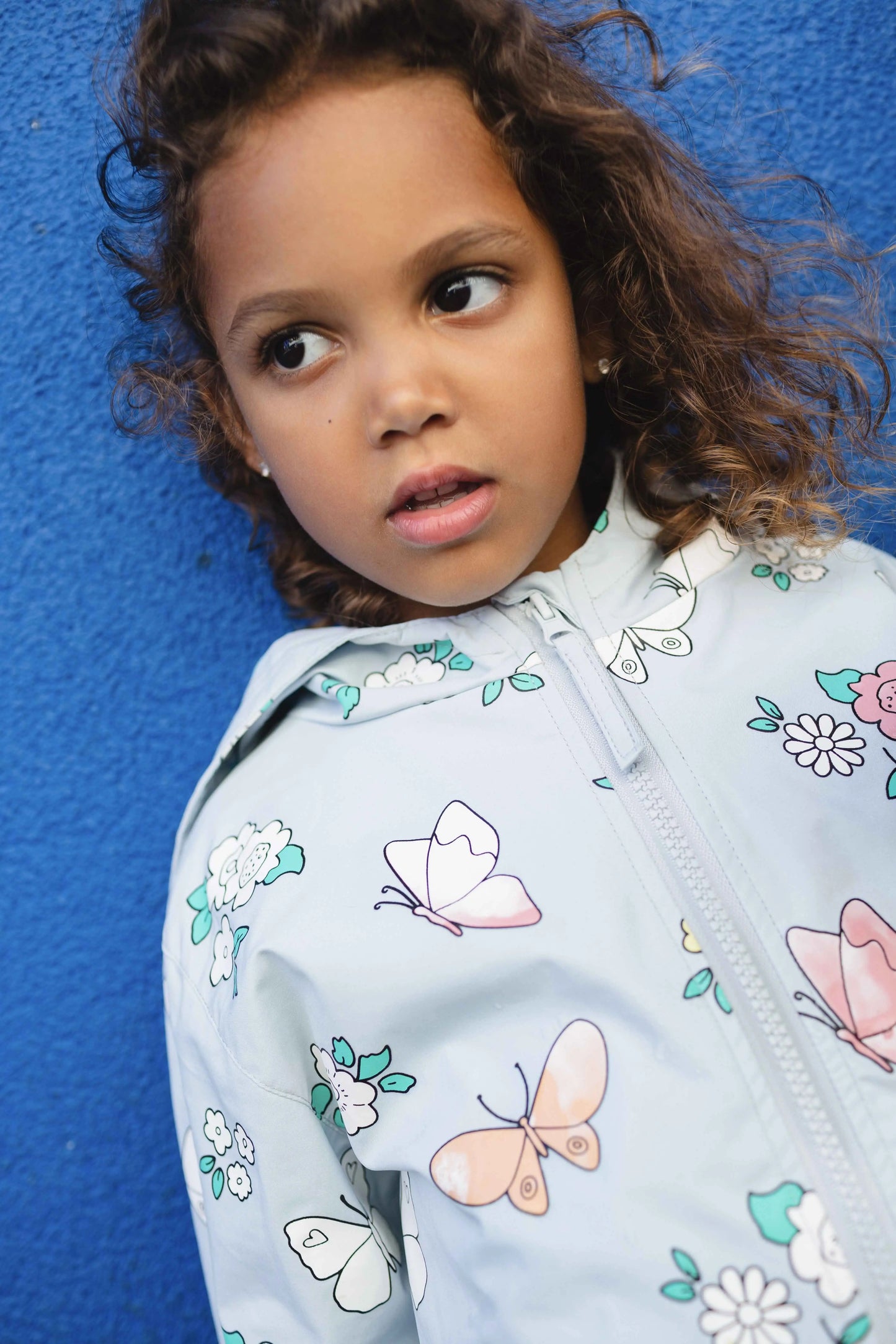 Butterfly Flower Colour Changing Raincoat uk.hollyandbeau.com