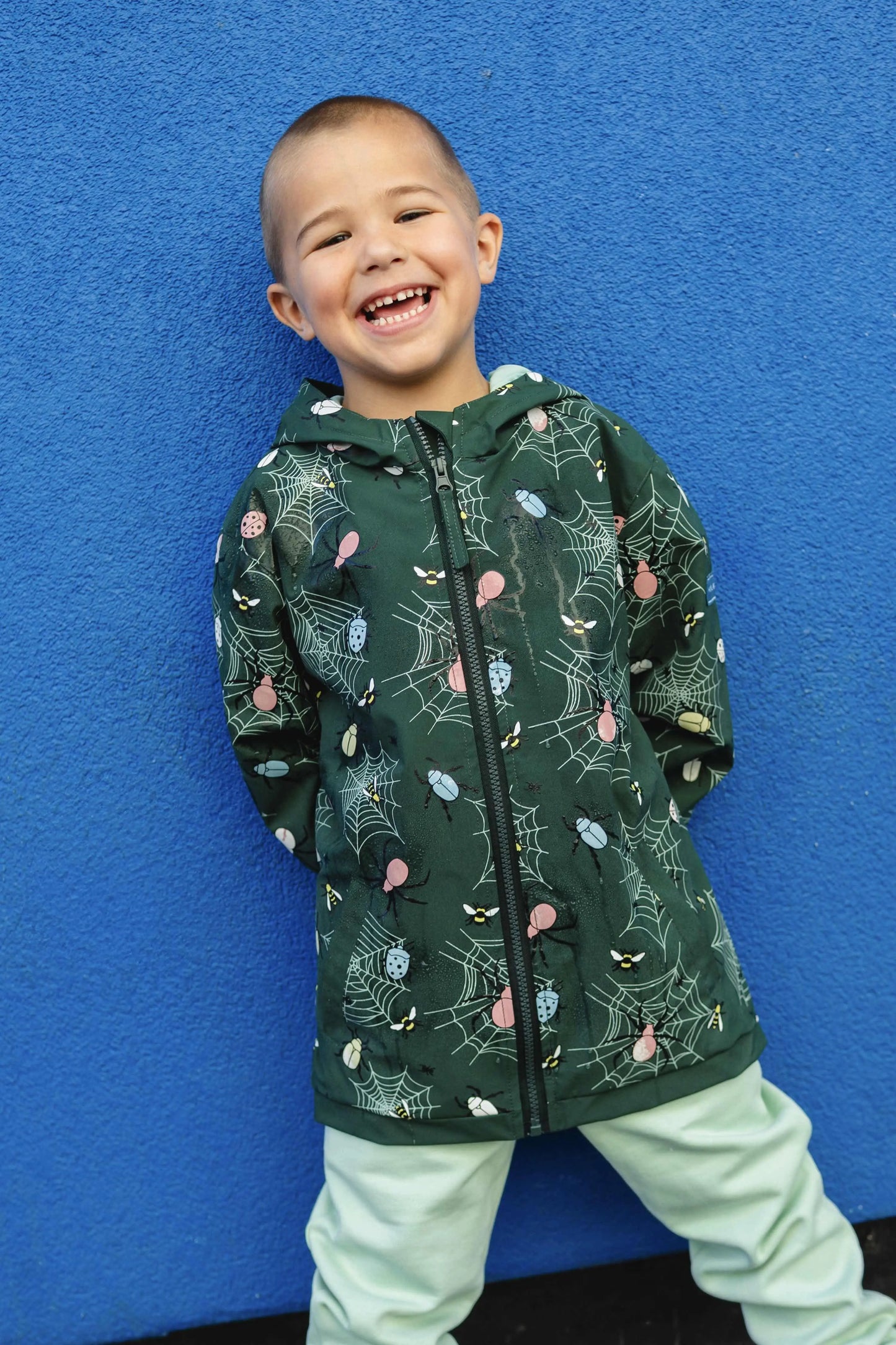 Bugs Colour Changing Raincoat Hollyandbeauu