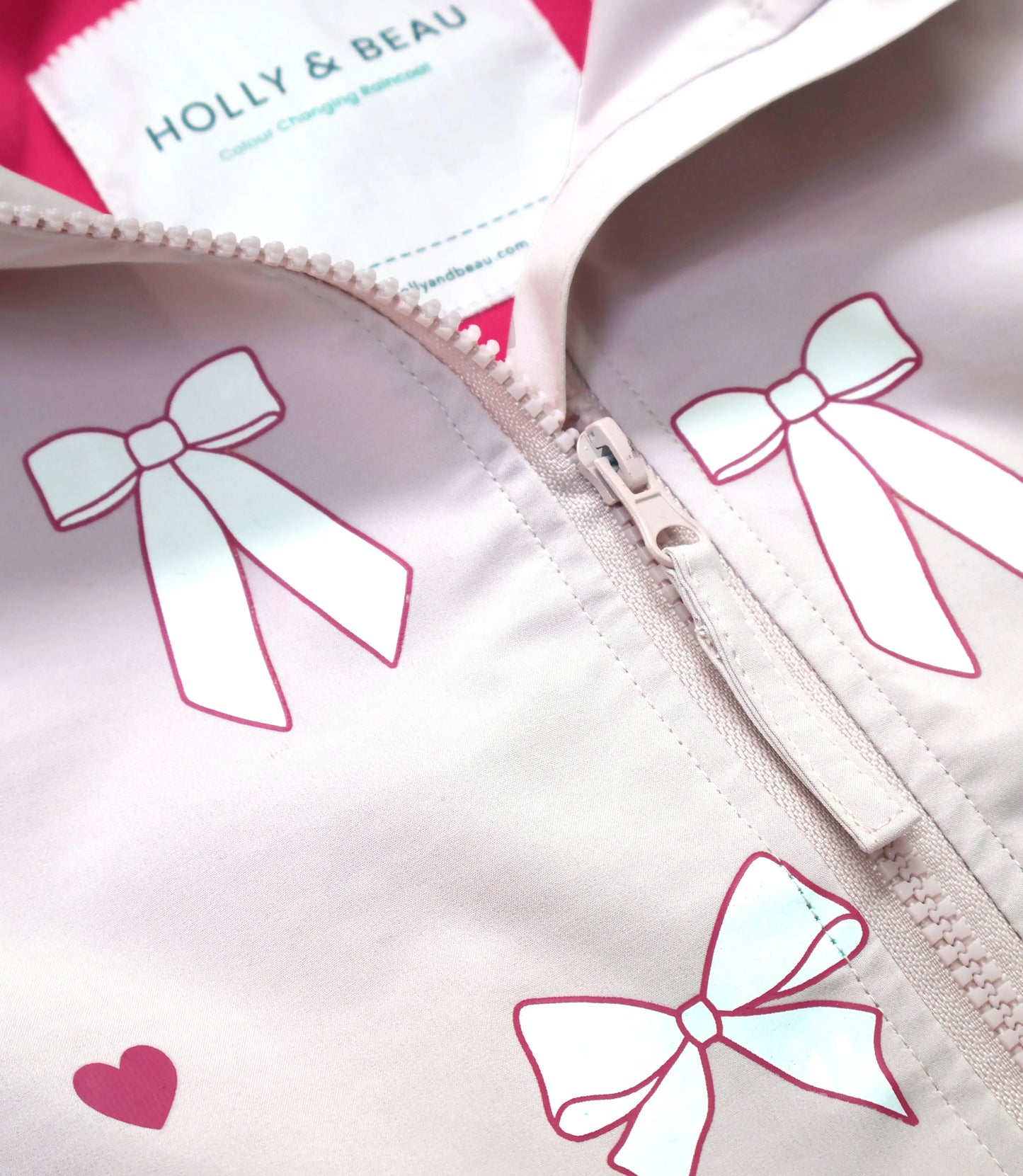 Hearts & Bows Colour Changing Raincoat Hollyandbeauu