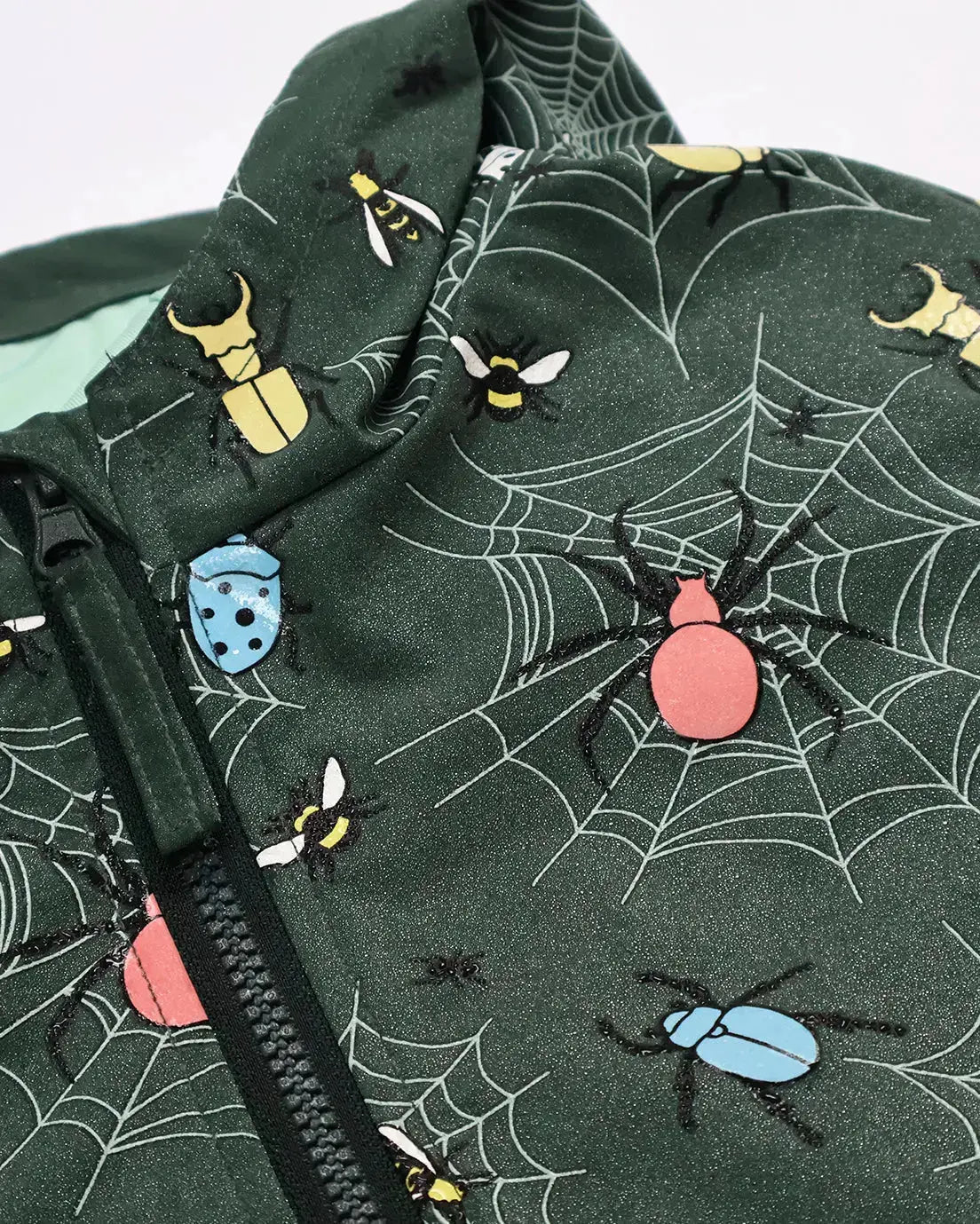 Green Camo Bundle uk.hollyandbeau.com